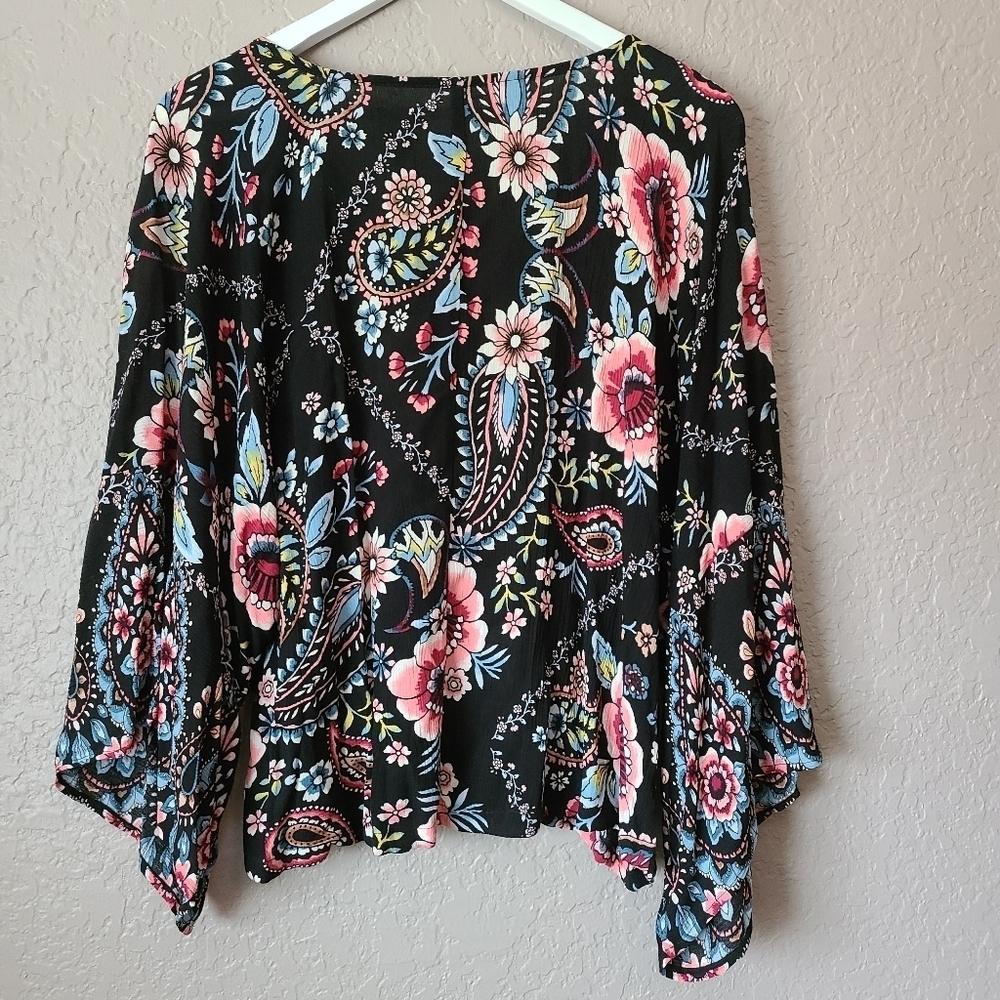 Xhilaration Paisley and Floral blouse